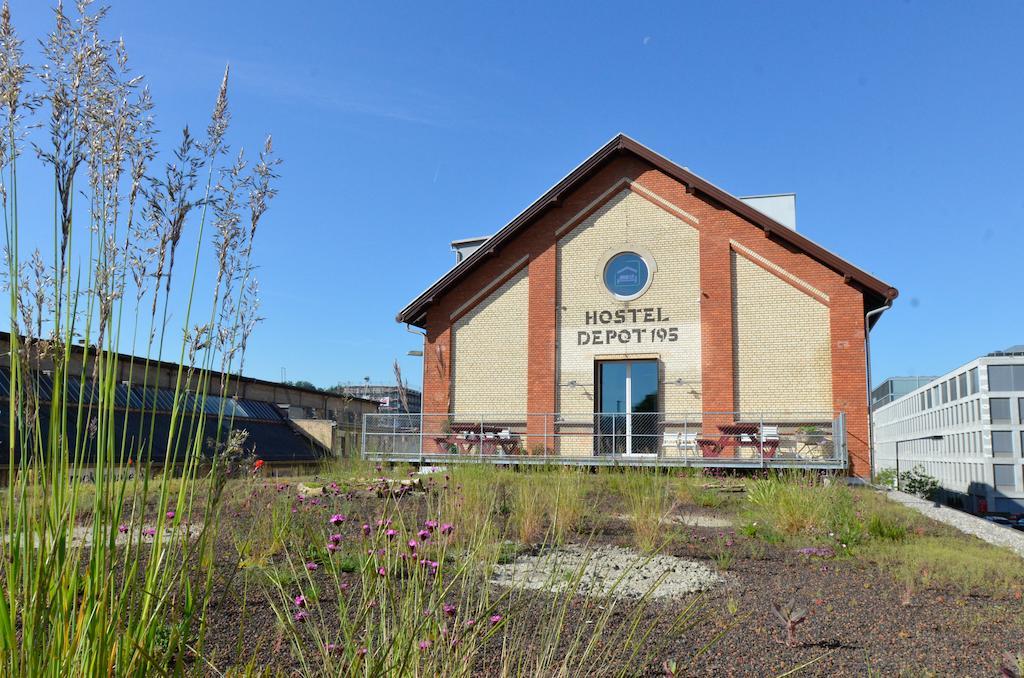 Depot 195 - Hostel Winterthur Exterior photo