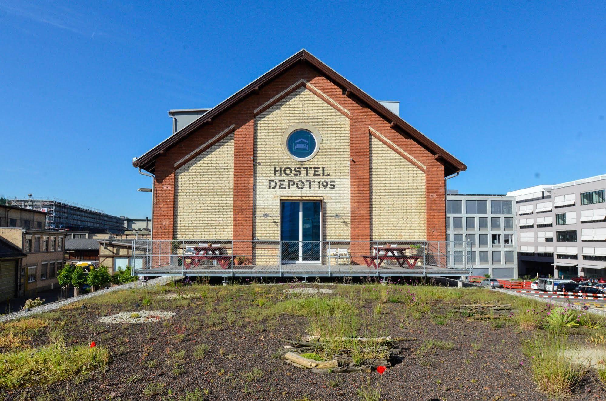 Depot 195 - Hostel Winterthur Exterior photo